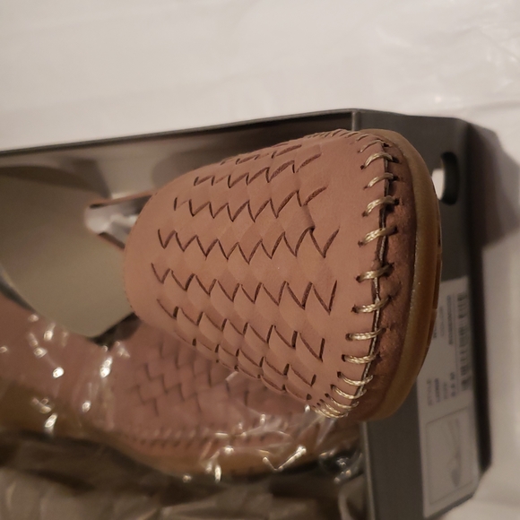 Me Too Woven Nubuck Leather WEDGE FLAT Comfort Loafer Slip-On NEW NIB Rosewood - Picture 6 of 12